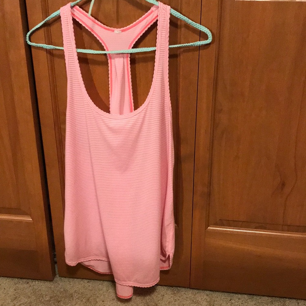 Lululemon tank